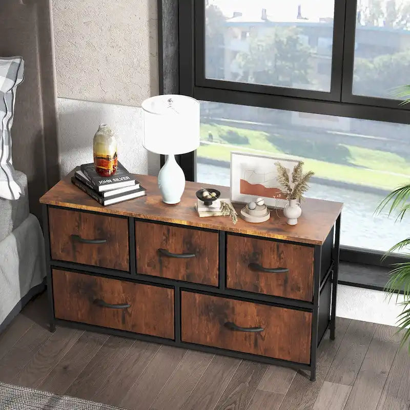 Commode à 5 tiroirs avec cadre en métal et plateau en bois
