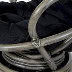 Fauteuil à bascule pivotant en rotin tressé avec coussin