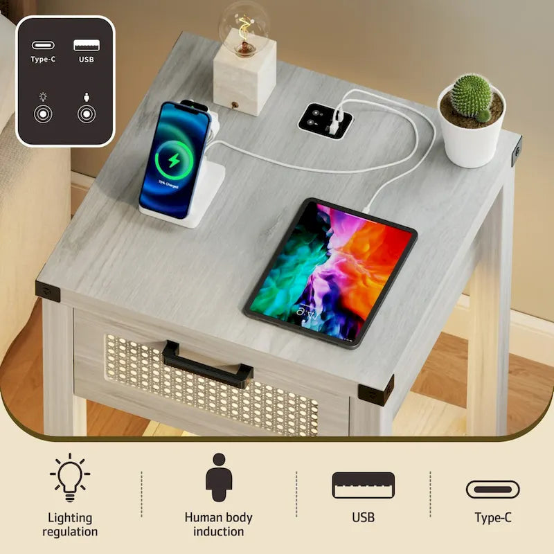 Table d'appoint avec lumière LED et station de recharge